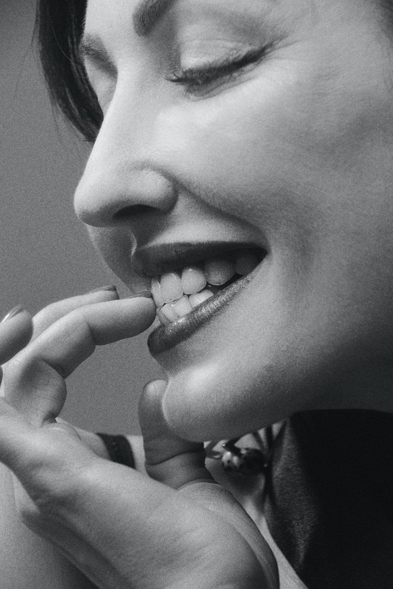Sonríe sin filtros: ¿cómo mejorar la sonrisa sin ortodoncia?